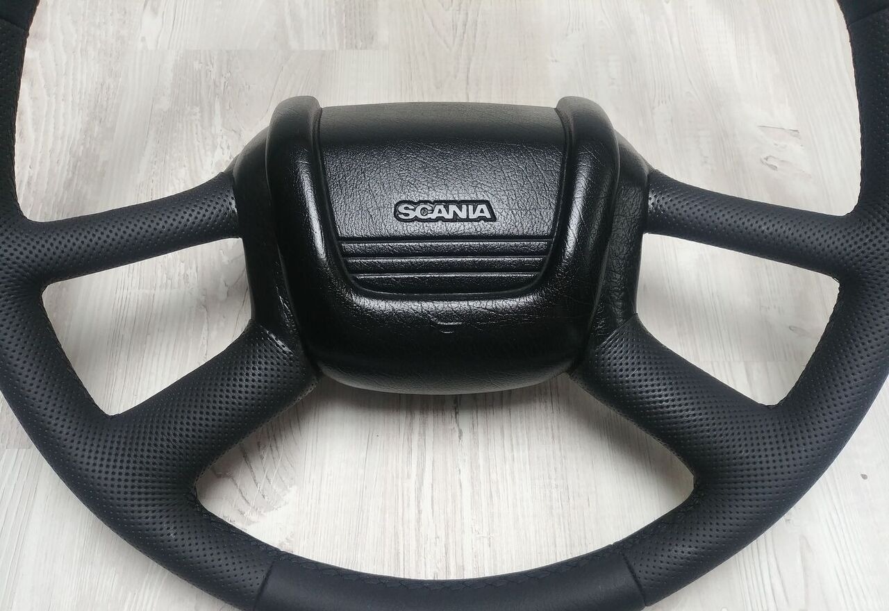 Scania NEW LEATHER Scania 4 - 스티어링 휠 트럭 용 : 사진 2 Scania NEW LEATHER Scania 4 - 스티어링 휠 트럭 용 : 사진 2