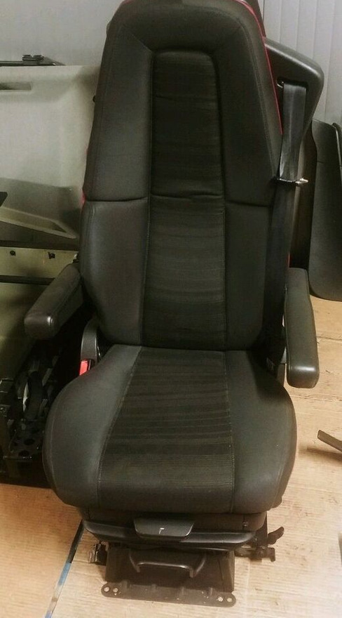 Volvo SET OF 2 PNEUMATIC AIR S, LEFT AND RIGHT, LHD Volvo FH4 - 좌석 트럭 용 : 사진 2 Volvo SET OF 2 PNEUMATIC AIR S, LEFT AND RIGHT, LHD Volvo FH4 - 좌석 트럭 용 : 사진 2