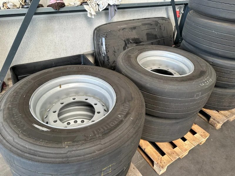 Diversen 14x 385/65-R22.5 on rims - 타이어 트럭 용 : 사진 2 Diversen 14x 385/65-R22.5 on rims - 타이어 트럭 용 : 사진 2