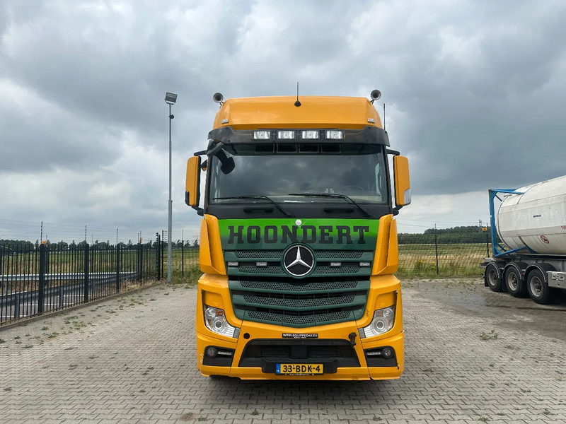 Mercedes-Benz Actros 2748 LS 6x2 BROKEN ENGINE - 트랙터 유닛 : 사진 5 Mercedes-Benz Actros 2748 LS 6x2 BROKEN ENGINE - 트랙터 유닛 : 사진 5