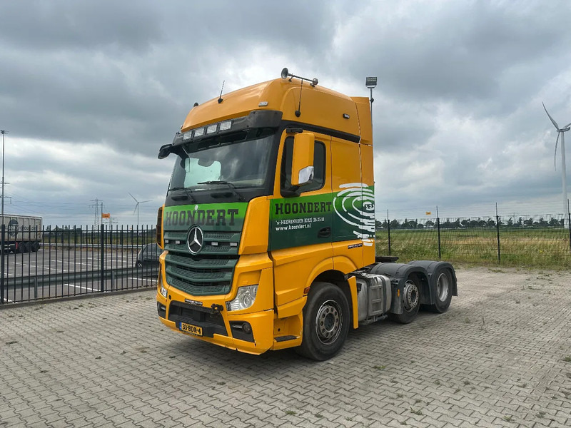 Mercedes-Benz Actros 2748 LS 6x2 BROKEN ENGINE - 트랙터 유닛 : 사진 1 Mercedes-Benz Actros 2748 LS 6x2 BROKEN ENGINE - 트랙터 유닛 : 사진 1