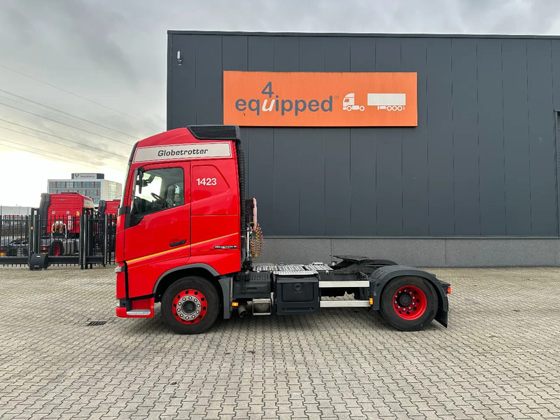 Volvo FH Globetrotter 4x2 ADR (EXII, EXIII, FL, AT) EURO-6 VEB 519.403km NL valid ADR/APK: 6/2026 - 트랙터 유닛 : 사진 2 Volvo FH Globetrotter 4x2 ADR (EXII, EXIII, FL, AT) EURO-6 VEB 519.403km NL valid ADR/APK: 6/2026 - 트랙터 유닛 : 사진 2