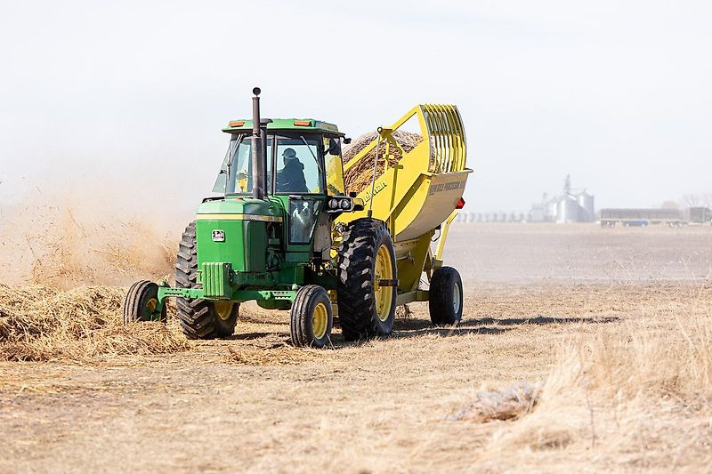 Degelman RENN BALE PROCESSOR 938 - 건초 및 목초 장비 : 사진 5 Degelman RENN BALE PROCESSOR 938 - 건초 및 목초 장비 : 사진 5