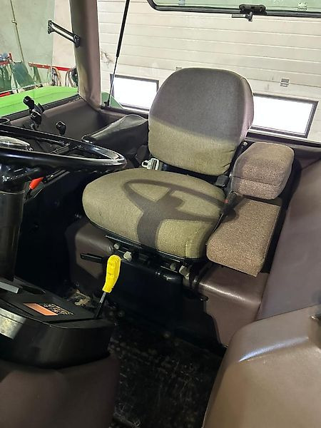 John Deere 4955 - 장궤형 트랙터 : 사진 5 John Deere 4955 - 장궤형 트랙터 : 사진 5