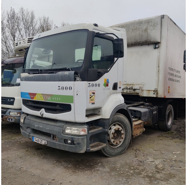 Renault 400 - 트랙터 유닛 : 사진 1 Renault 400 - 트랙터 유닛 : 사진 1