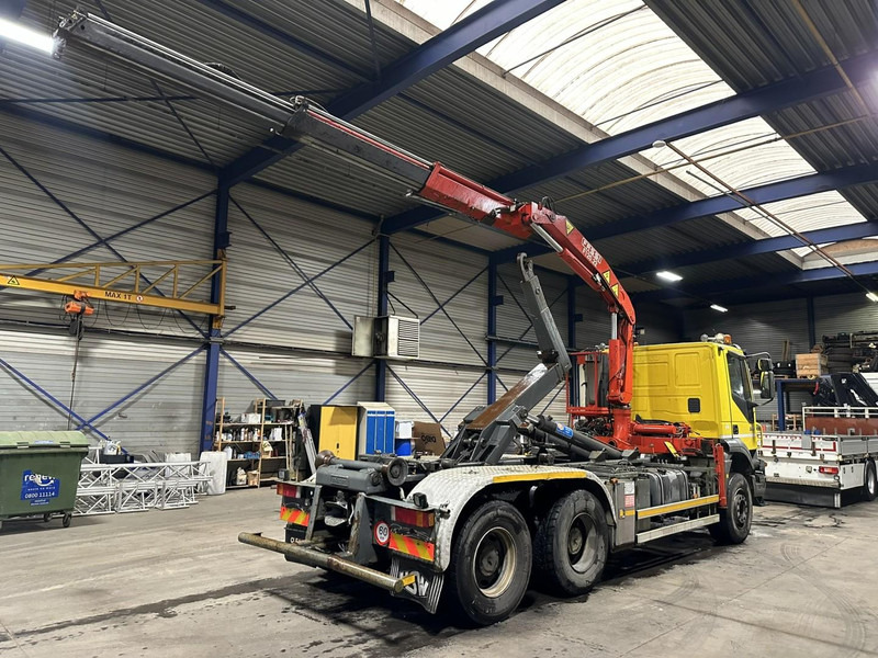 Iveco TRAKKER 350 6x4 HOOKLIFT + CRANE FASSI F120.22 (5/6 F) - *342.000km* - STEEL SPRING / BIG AXLES - AS TRONIC AUTOMATIC GEARBOX - 후크 리프트 트럭, 크레인 트럭 : 사진 5 Iveco TRAKKER 350 6x4 HOOKLIFT + CRANE FASSI F120.22 (5/6 F) - *342.000km* - STEEL SPRING / BIG AXLES - AS TRONIC AUTOMATIC GEARBOX - 후크 리프트 트럭, 크레인 트럭 : 사진 5
