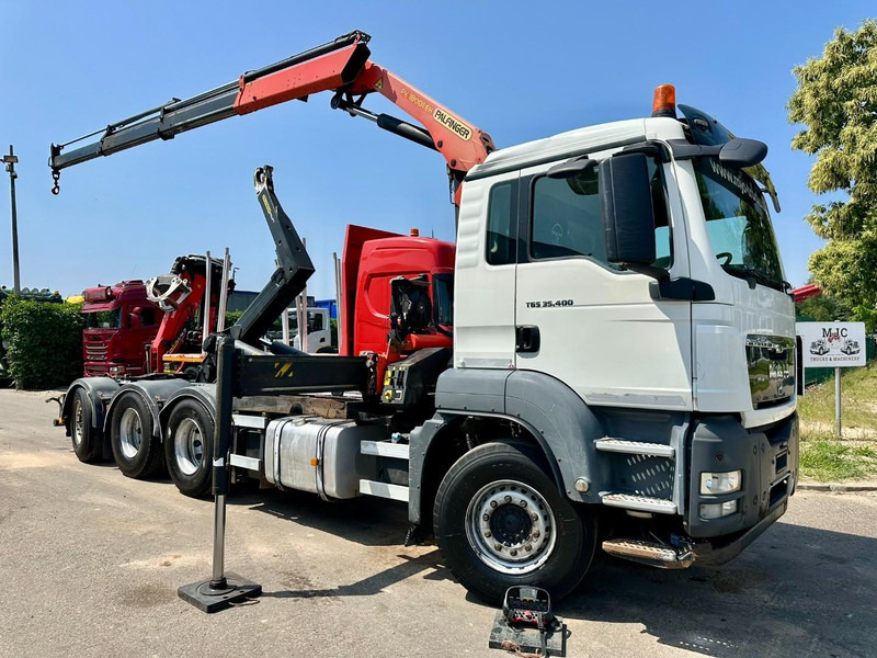 MAN TGS 35.400 8x4 TRIDEM HOOKLIFT T22 + CRANE PALFINGER PK 18001 EH + RADIO - EURO 5 - LIFT/STEERING AXLE - BE TRUCK - 후크 리프트 트럭, 크레인 트럭 : 사진 1 MAN TGS 35.400 8x4 TRIDEM HOOKLIFT T22 + CRANE PALFINGER PK 18001 EH + RADIO - EURO 5 - LIFT/STEERING AXLE - BE TRUCK - 후크 리프트 트럭, 크레인 트럭 : 사진 1