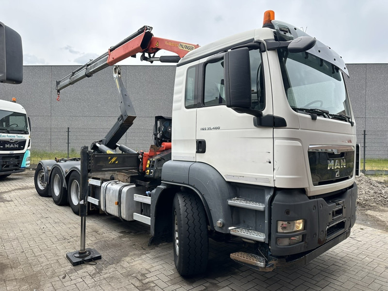 MAN TGS 35.400 8x4 TRIDEM HOOKLIFT T22 + CRANE PALFINGER PK 18001 EH + RADIO - EURO 5 - LIFT/STEERING AXLE - BE TRUCK - 후크 리프트 트럭, 크레인 트럭 : 사진 3 MAN TGS 35.400 8x4 TRIDEM HOOKLIFT T22 + CRANE PALFINGER PK 18001 EH + RADIO - EURO 5 - LIFT/STEERING AXLE - BE TRUCK - 후크 리프트 트럭, 크레인 트럭 : 사진 3