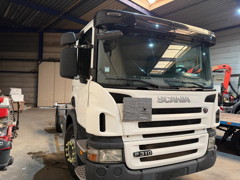 Scania P310 4x2 CHASSIS - ADR (ex tanker) - *322.000km* - AIR SUSPENSION - MANUAL - BE TRUCK - 유조트럭 : 사진 2 Scania P310 4x2 CHASSIS - ADR (ex tanker) - *322.000km* - AIR SUSPENSION - MANUAL - BE TRUCK - 유조트럭 : 사진 2