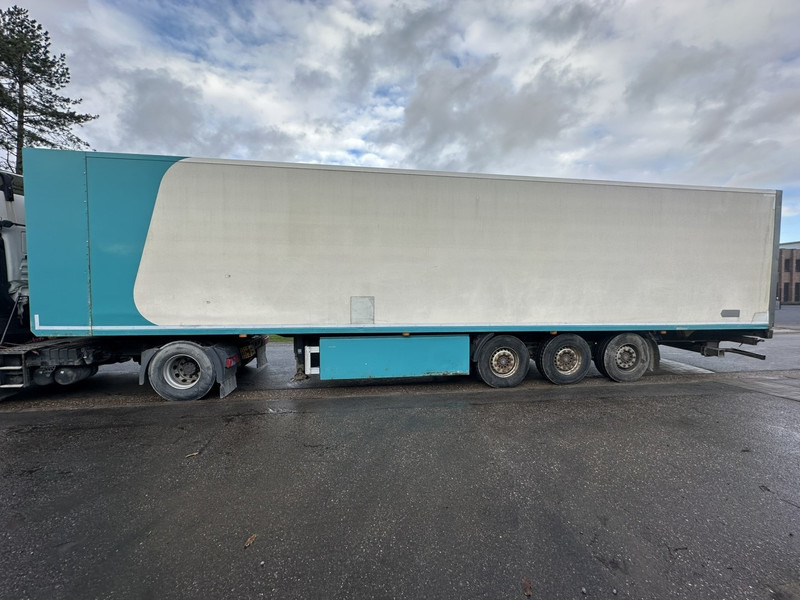 TURBO'S HOET 3-AXLES SAF + THERMOKING SLXe 200 + TAILLIFT - TUV 05/2025 - DISC BRAKES - AIR SUSPENSION - 냉동 세미 트레일러 : 사진 2 TURBO'S HOET 3-AXLES SAF + THERMOKING SLXe 200 + TAILLIFT - TUV 05/2025 - DISC BRAKES - AIR SUSPENSION - 냉동 세미 트레일러 : 사진 2