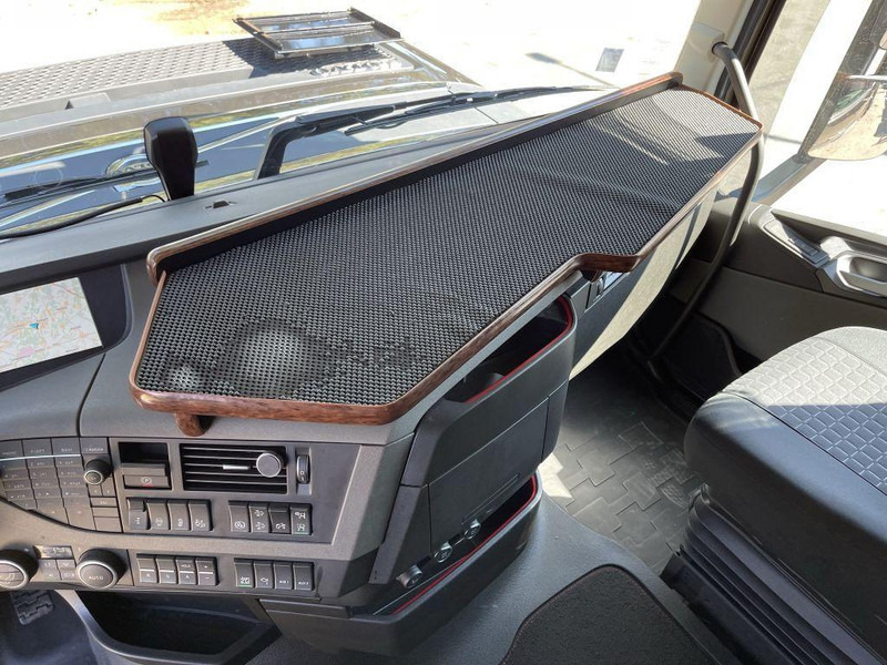 트랙터 유닛 Volvo FH 460 LNG GAS ADR - ACC + Dynamic Steering - I-park Cool - Lane Keeping Support - collision warning - leather - ... BE Truck : 사진 13 트랙터 유닛 Volvo FH 460 LNG GAS ADR - ACC + Dynamic Steering - I-park Cool - Lane Keeping Support - collision warning - leather - ... BE Truck : 사진 13