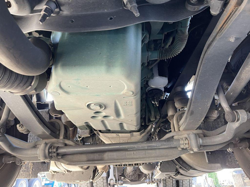 트랙터 유닛 Volvo FH 460 LNG GAS ADR - ACC + Dynamic Steering - I-park Cool - Lane Keeping Support - collision warning - leather - ... BE Truck : 사진 16 트랙터 유닛 Volvo FH 460 LNG GAS ADR - ACC + Dynamic Steering - I-park Cool - Lane Keeping Support - collision warning - leather - ... BE Truck : 사진 16