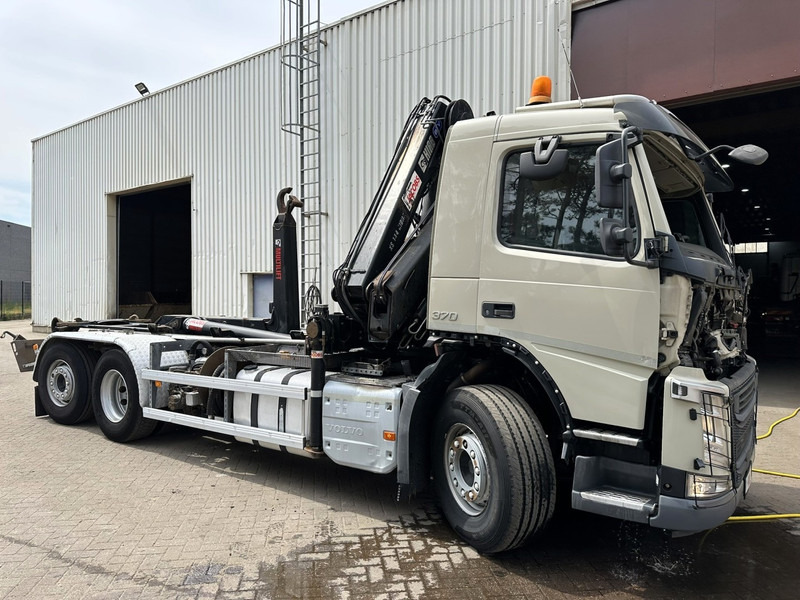 Volvo FM 370 6x2 HOOKLIFT 21T + CRANE HIAB 144 E-4 HIDUO - ENGINE / GEARBOX OK - CHASSIS OK - RUNNING + DRIVING - BE TRUCK - 후크 리프트 트럭, 크레인 트럭 : 사진 3 Volvo FM 370 6x2 HOOKLIFT 21T + CRANE HIAB 144 E-4 HIDUO - ENGINE / GEARBOX OK - CHASSIS OK - RUNNING + DRIVING - BE TRUCK - 후크 리프트 트럭, 크레인 트럭 : 사진 3