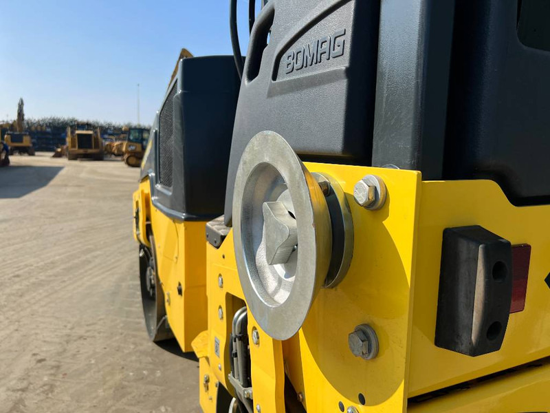 Bomag BW100 AD-5 - NEW - 롤러 : 사진 5 Bomag BW100 AD-5 - NEW - 롤러 : 사진 5