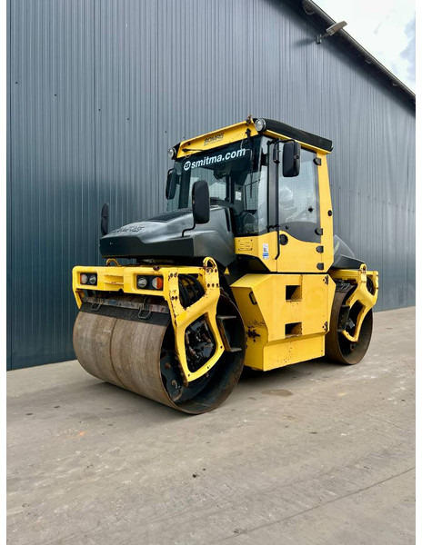 Bomag BW154AP-AM - 롤러 : 사진 1 Bomag BW154AP-AM - 롤러 : 사진 1