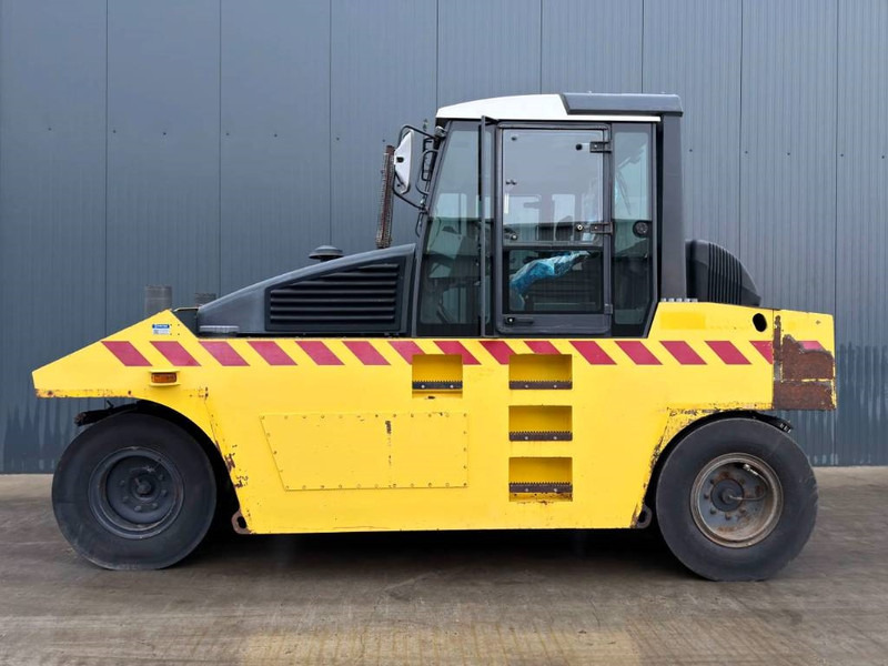 Bomag BW24R - 공압 롤러 : 사진 5 Bomag BW24R - 공압 롤러 : 사진 5