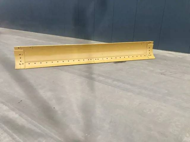 Cat 120M2 Moldboard - 블레이드 건설기계 용 : 사진 1 Cat 120M2 Moldboard - 블레이드 건설기계 용 : 사진 1