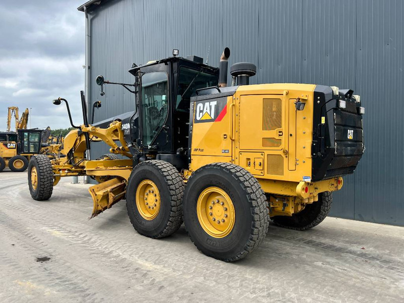 Cat 140M2 AWD - 그레이더 : 사진 4 Cat 140M2 AWD - 그레이더 : 사진 4