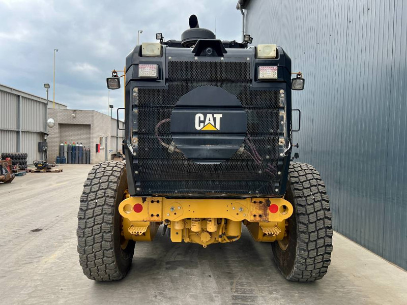 Cat 140M2 AWD - 그레이더 : 사진 3 Cat 140M2 AWD - 그레이더 : 사진 3