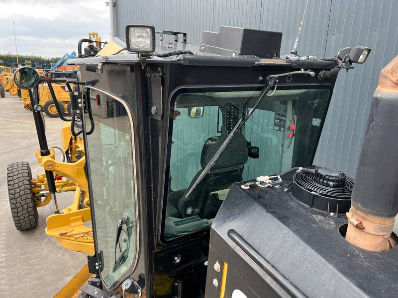 Cat 140M2 AWD - 그레이더 : 사진 5 Cat 140M2 AWD - 그레이더 : 사진 5