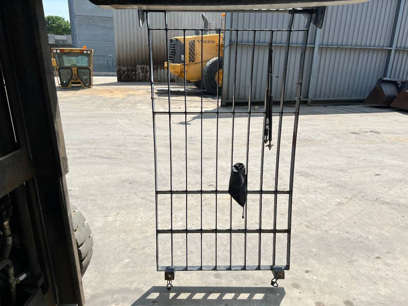Cat 313E / 320F / 323E / 325F / 329E / 330F / 336E / - 운전실 및 내부 건설기계 용 : 사진 5 Cat 313E / 320F / 323E / 325F / 329E / 330F / 336E / - 운전실 및 내부 건설기계 용 : 사진 5