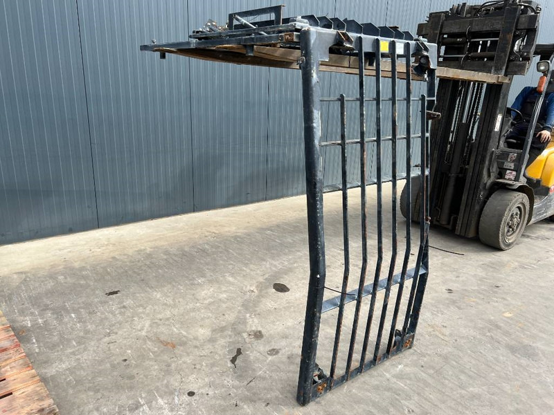 Cat 313E / M315F / 320F / 323E / 325F / 329E / 330F / - 운전실 및 내부 건설기계 용 : 사진 2 Cat 313E / M315F / 320F / 323E / 325F / 329E / 330F / - 운전실 및 내부 건설기계 용 : 사진 2