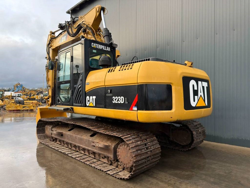 Cat 323D L - 크롤러 굴삭기 : 사진 2 Cat 323D L - 크롤러 굴삭기 : 사진 2