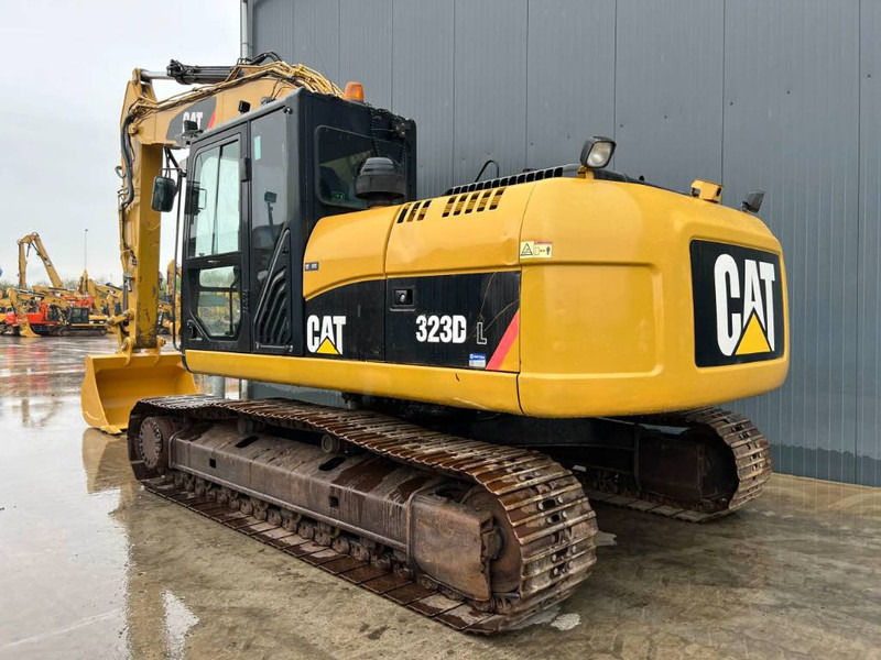 Cat 323D L - 크롤러 굴삭기 : 사진 2 Cat 323D L - 크롤러 굴삭기 : 사진 2