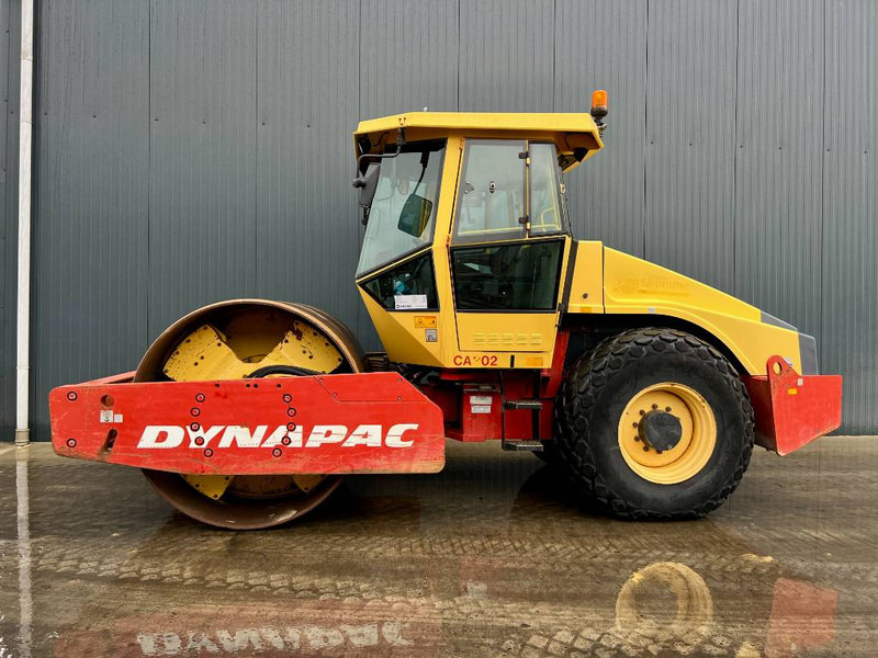 Dynapac CA302D - 롤러 : 사진 3 Dynapac CA302D - 롤러 : 사진 3