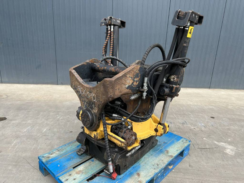 Engcon EC226-S70-70-SS10 - 부착물 건설기계 용 : 사진 1 Engcon EC226-S70-70-SS10 - 부착물 건설기계 용 : 사진 1