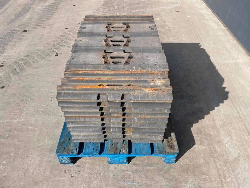 Hyundai R210 / R215 / R220 / R235 / R250 / R260 - 프레임/ 시 건설기계 용 : 사진 3 Hyundai R210 / R215 / R220 / R235 / R250 / R260 - 프레임/ 시 건설기계 용 : 사진 3