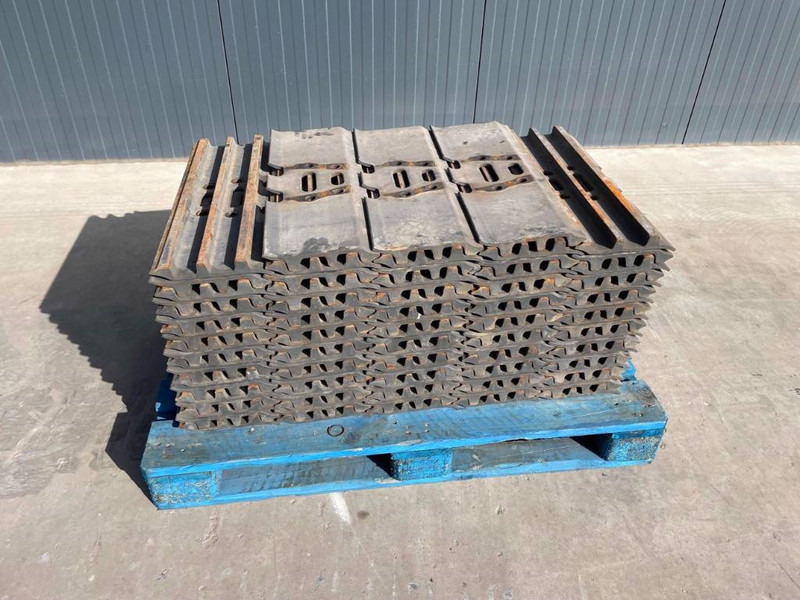 Hyundai R210 / R215 / R220 / R235 / R250 / R260 - 프레임/ 시 건설기계 용 : 사진 4 Hyundai R210 / R215 / R220 / R235 / R250 / R260 - 프레임/ 시 건설기계 용 : 사진 4