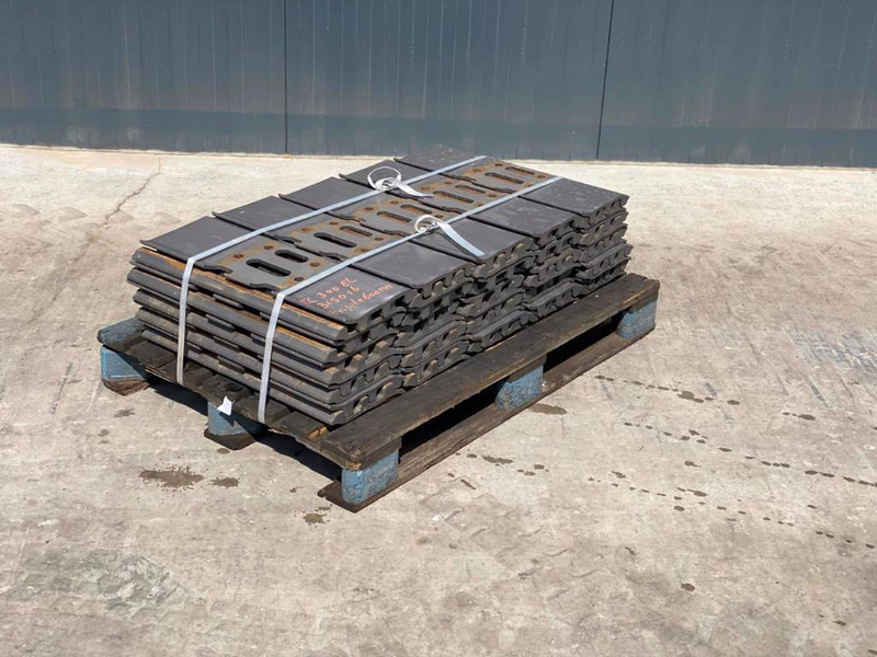 Hyundai R280 / R290 / R320 Shoes/Pads - 프레임/ 시 건설기계 용 : 사진 1 Hyundai R280 / R290 / R320 Shoes/Pads - 프레임/ 시 건설기계 용 : 사진 1
