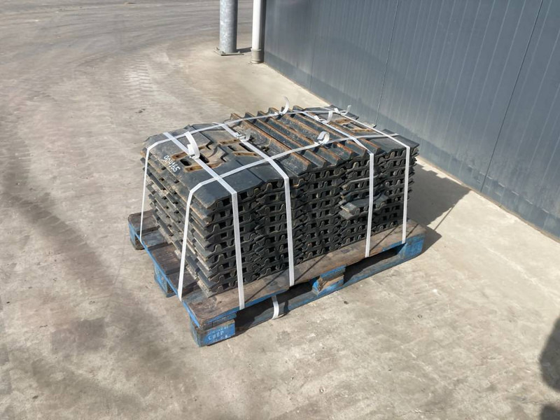 Komatsu PC150 / PC160 / PC180 / PC210 / PC240 3 Grouser 60 - 프레임/ 시 건설기계 용 : 사진 1 Komatsu PC150 / PC160 / PC180 / PC210 / PC240 3 Grouser 60 - 프레임/ 시 건설기계 용 : 사진 1