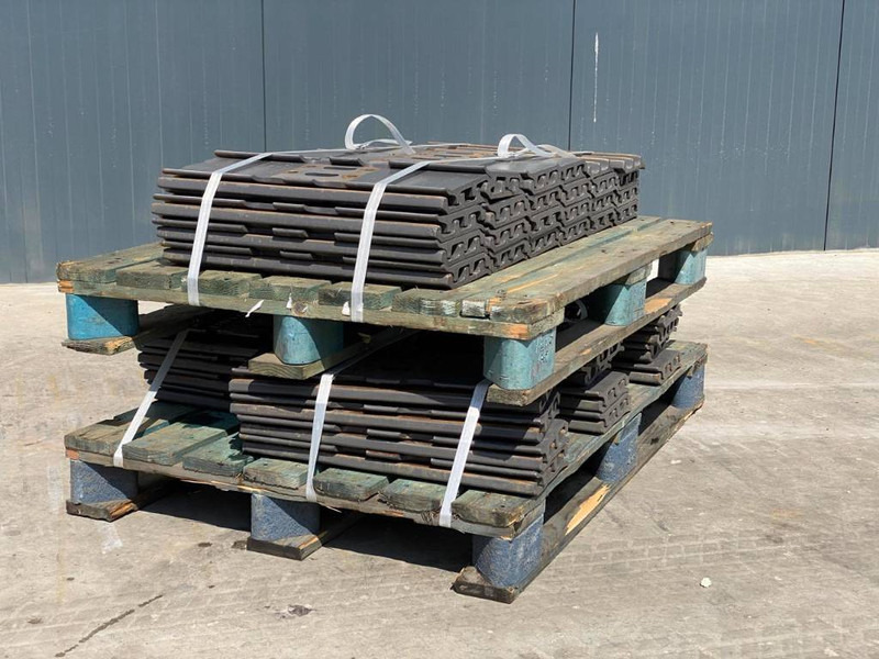 Volvo EC140 Shoes - 프레임/ 시 건설기계 용 : 사진 1 Volvo EC140 Shoes - 프레임/ 시 건설기계 용 : 사진 1