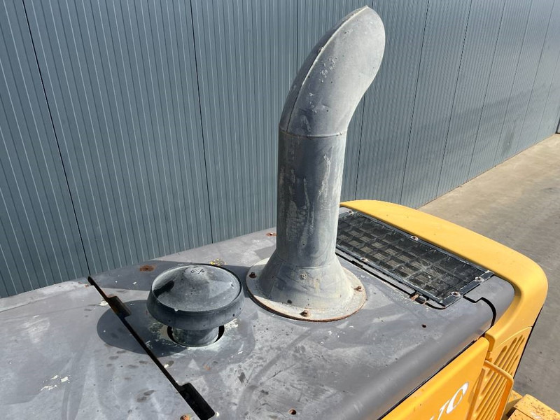 Volvo L60E - 휠 로더 : 사진 5 Volvo L60E - 휠 로더 : 사진 5