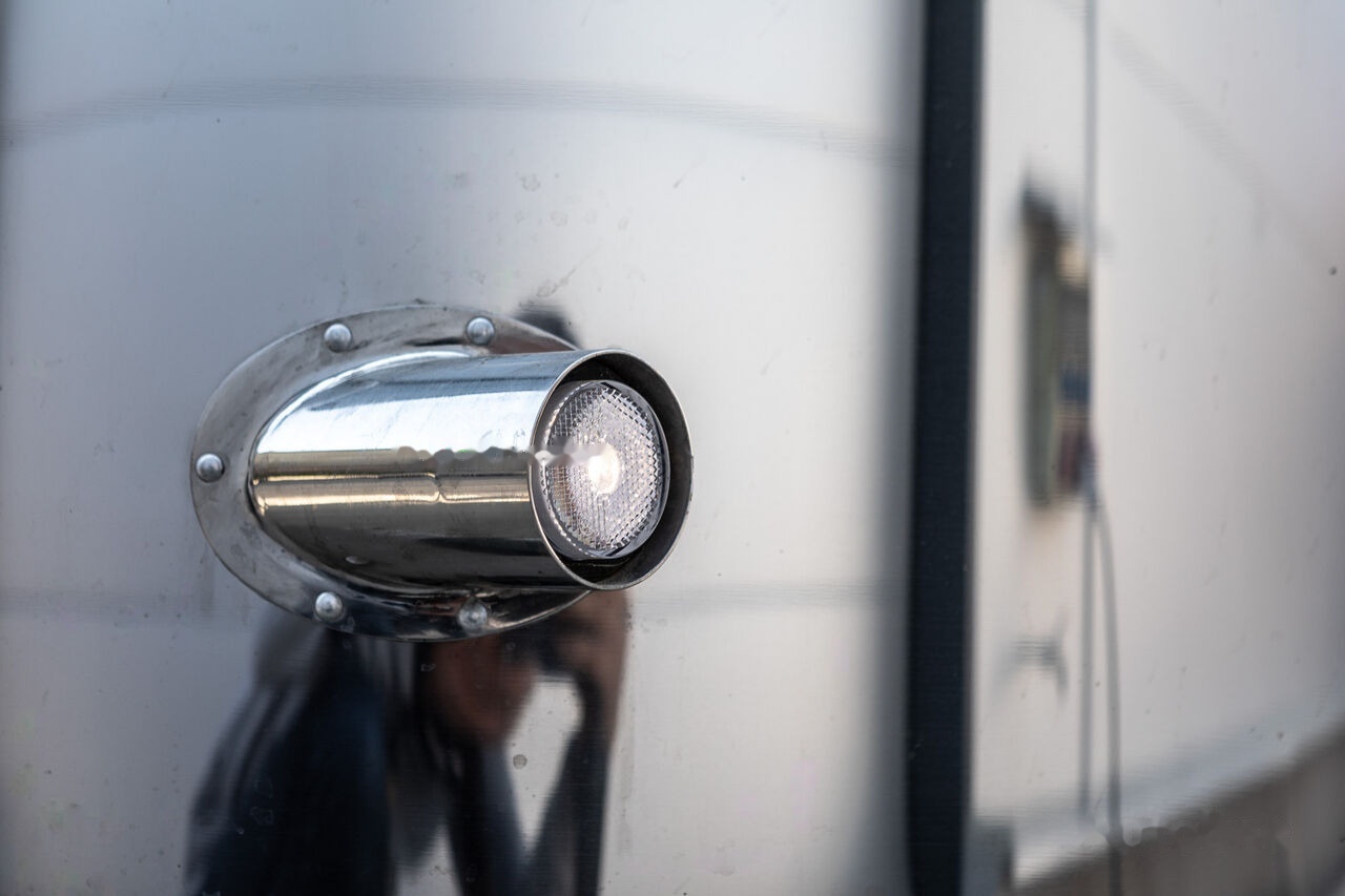 신규 자판기 트레일러 Bannert Verkaufswagen Imbiss Airstream | IN STOCK : 사진 26