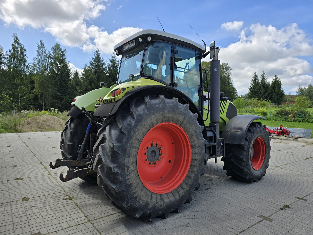 CLAAS AXION 850 - 장궤형 트랙터 : 사진 4 CLAAS AXION 850 - 장궤형 트랙터 : 사진 4