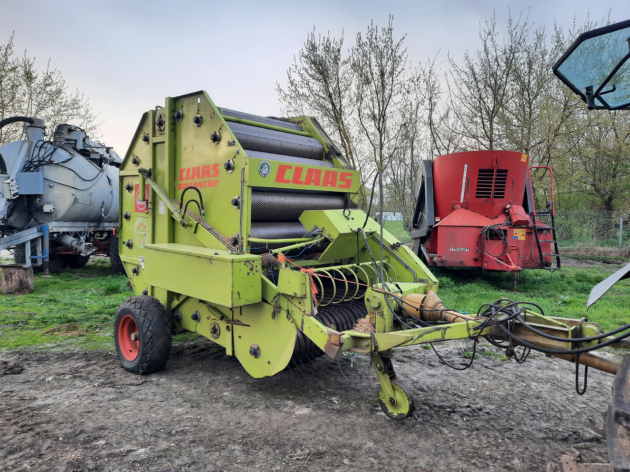 CLAAS ROLLANT 62 - 원형 베일러 : 사진 3 CLAAS ROLLANT 62 - 원형 베일러 : 사진 3