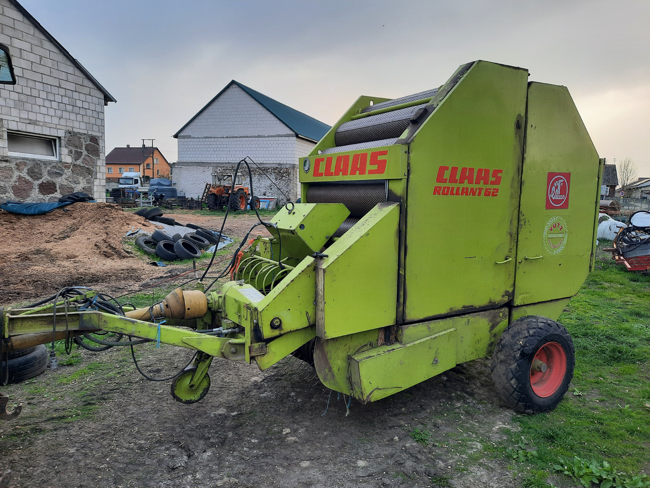 CLAAS ROLLANT 62 - 원형 베일러 : 사진 1 CLAAS ROLLANT 62 - 원형 베일러 : 사진 1