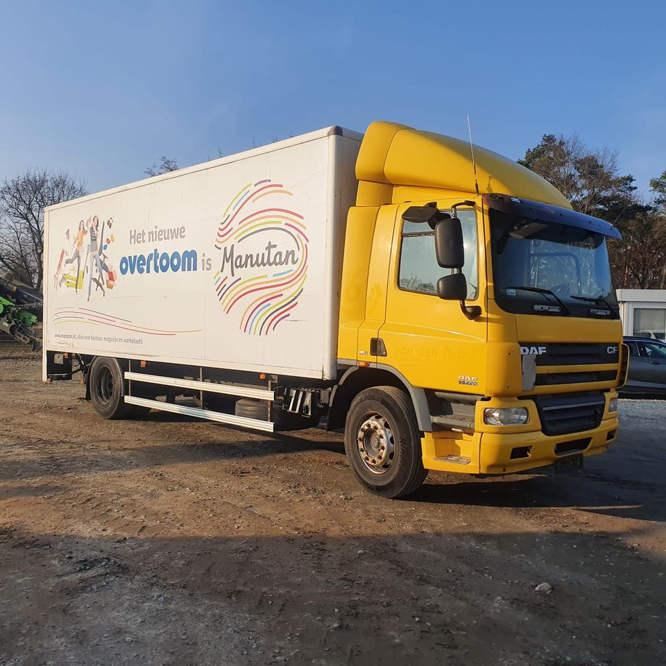 DAF CF 65.220 - 박스 트럭 : 사진 2 DAF CF 65.220 - 박스 트럭 : 사진 2