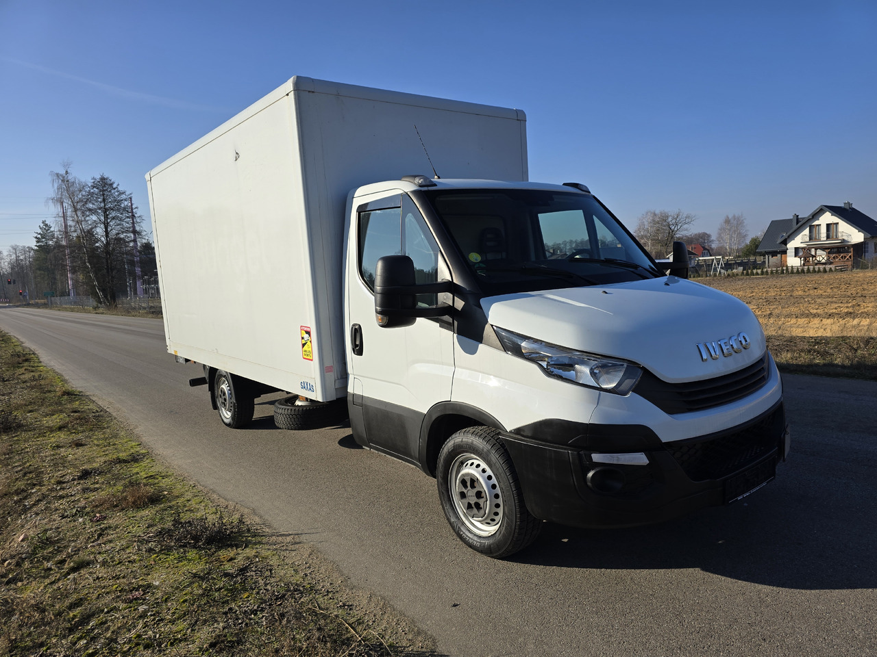 IVECO Daily 35-160 - 박스 밴 : 사진 2 IVECO Daily 35-160 - 박스 밴 : 사진 2