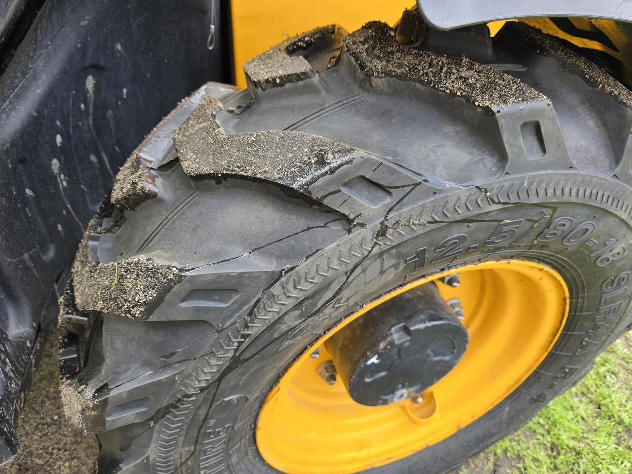 JCB 525.60 AGRI PLUS - 텔레스코픽 핸들러 : 사진 2 JCB 525.60 AGRI PLUS - 텔레스코픽 핸들러 : 사진 2