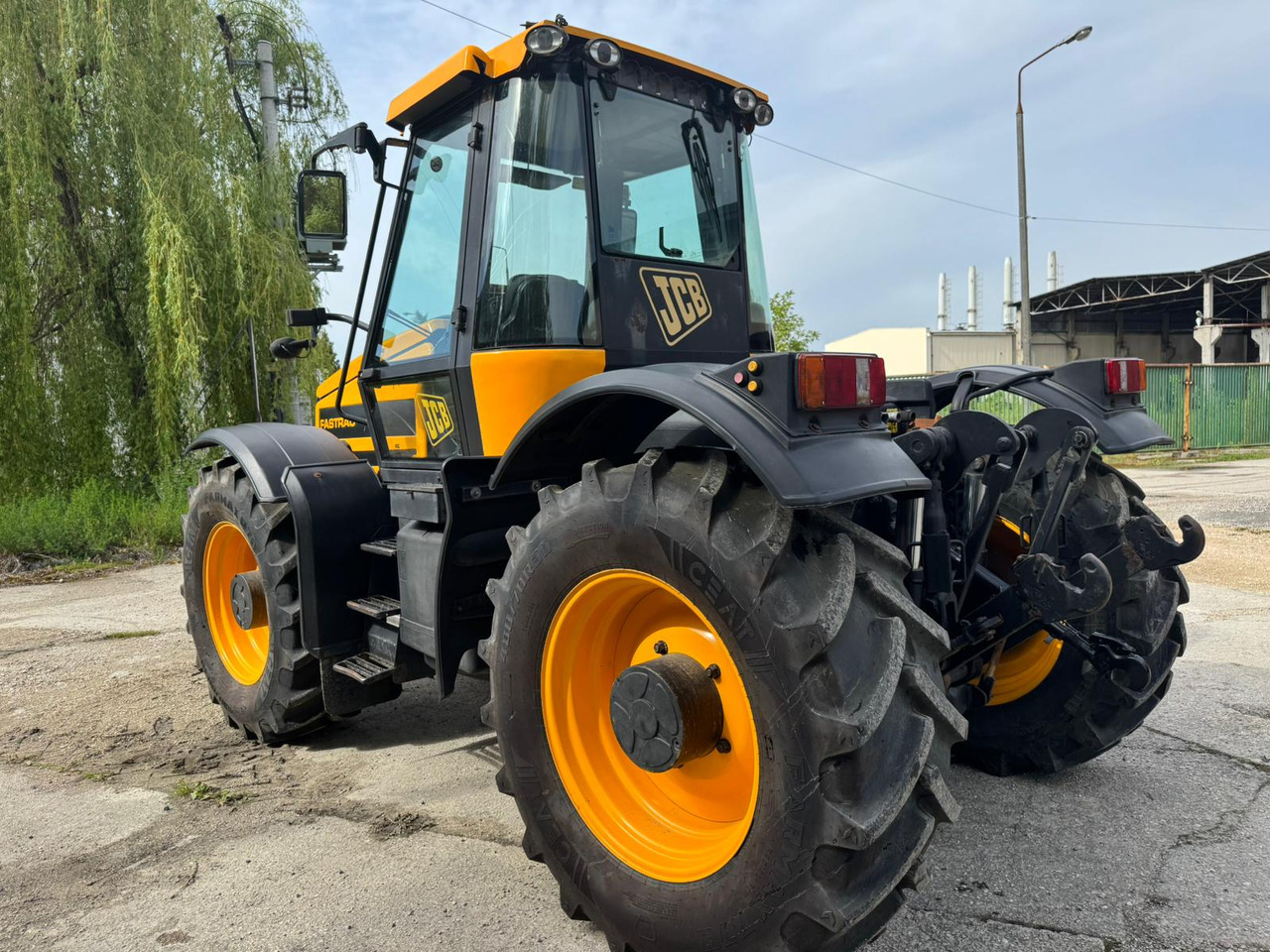 JCB FASTRAC 2140 - 장궤형 트랙터 : 사진 5 JCB FASTRAC 2140 - 장궤형 트랙터 : 사진 5