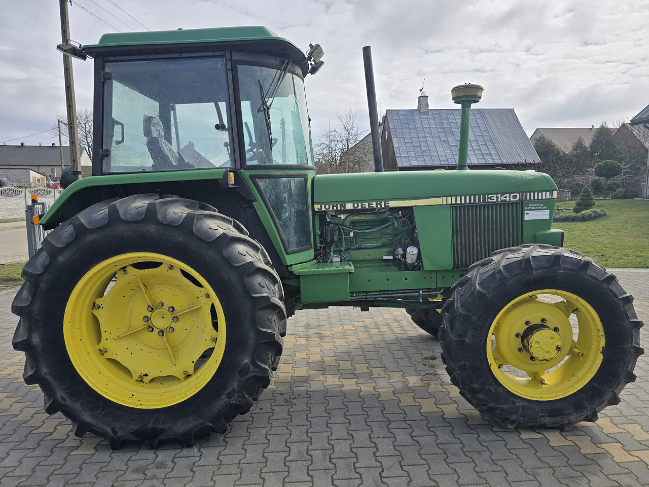 JOHN DEERE 3140 - 장궤형 트랙터 : 사진 5 JOHN DEERE 3140 - 장궤형 트랙터 : 사진 5