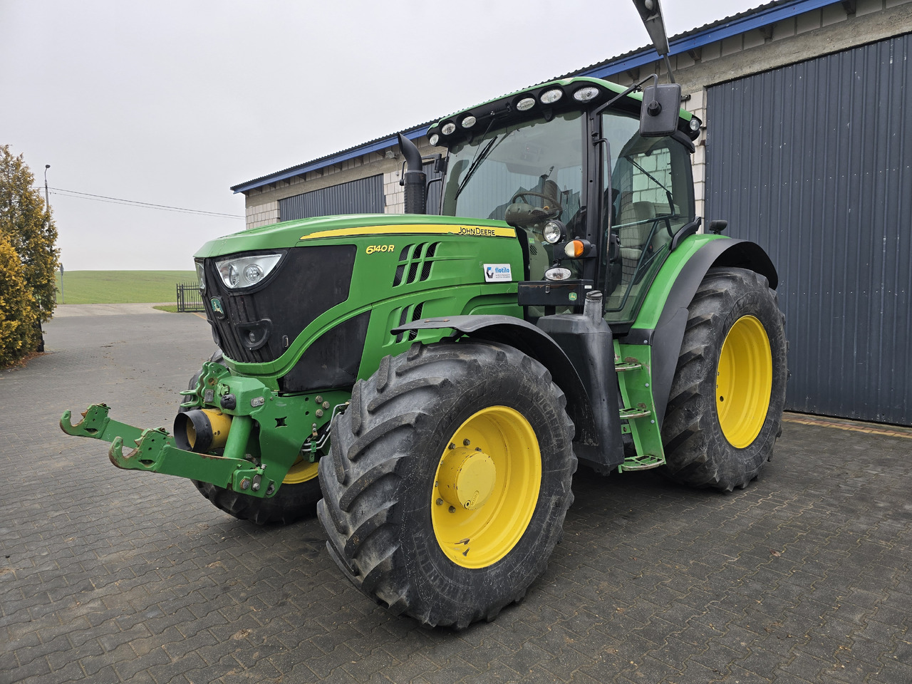 JOHN DEERE 6140R - 장궤형 트랙터 : 사진 4 JOHN DEERE 6140R - 장궤형 트랙터 : 사진 4