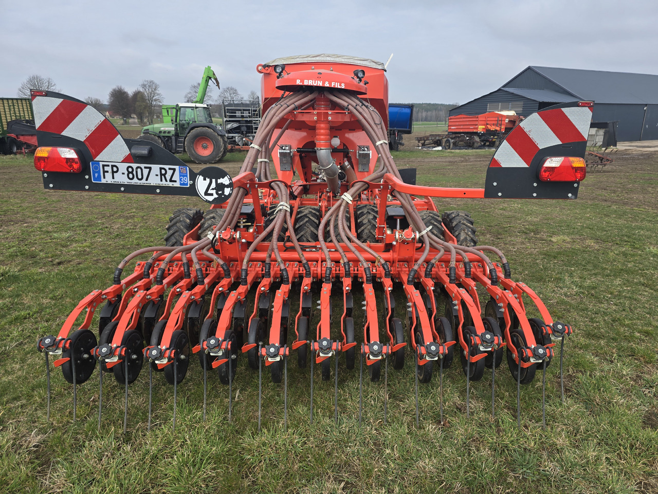 KUHN ESPRO 3000 VFB - 콤바인 : 사진 5 KUHN ESPRO 3000 VFB - 콤바인 : 사진 5