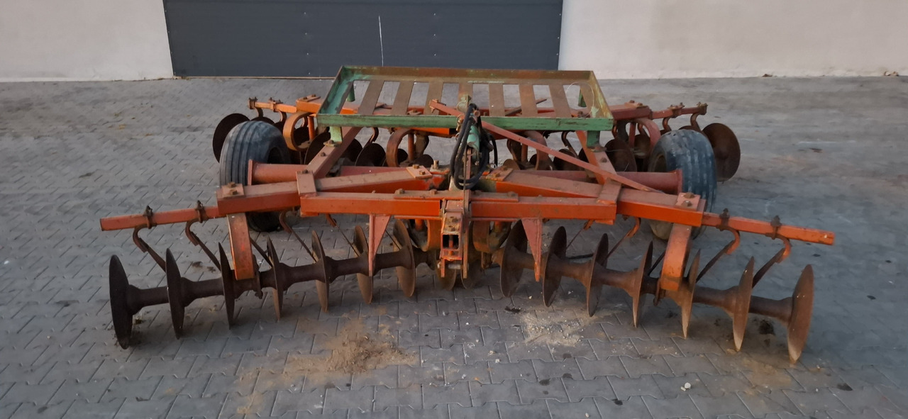 Kverneland 4 m - 체인 해로 : 사진 1 Kverneland 4 m - 체인 해로 : 사진 1