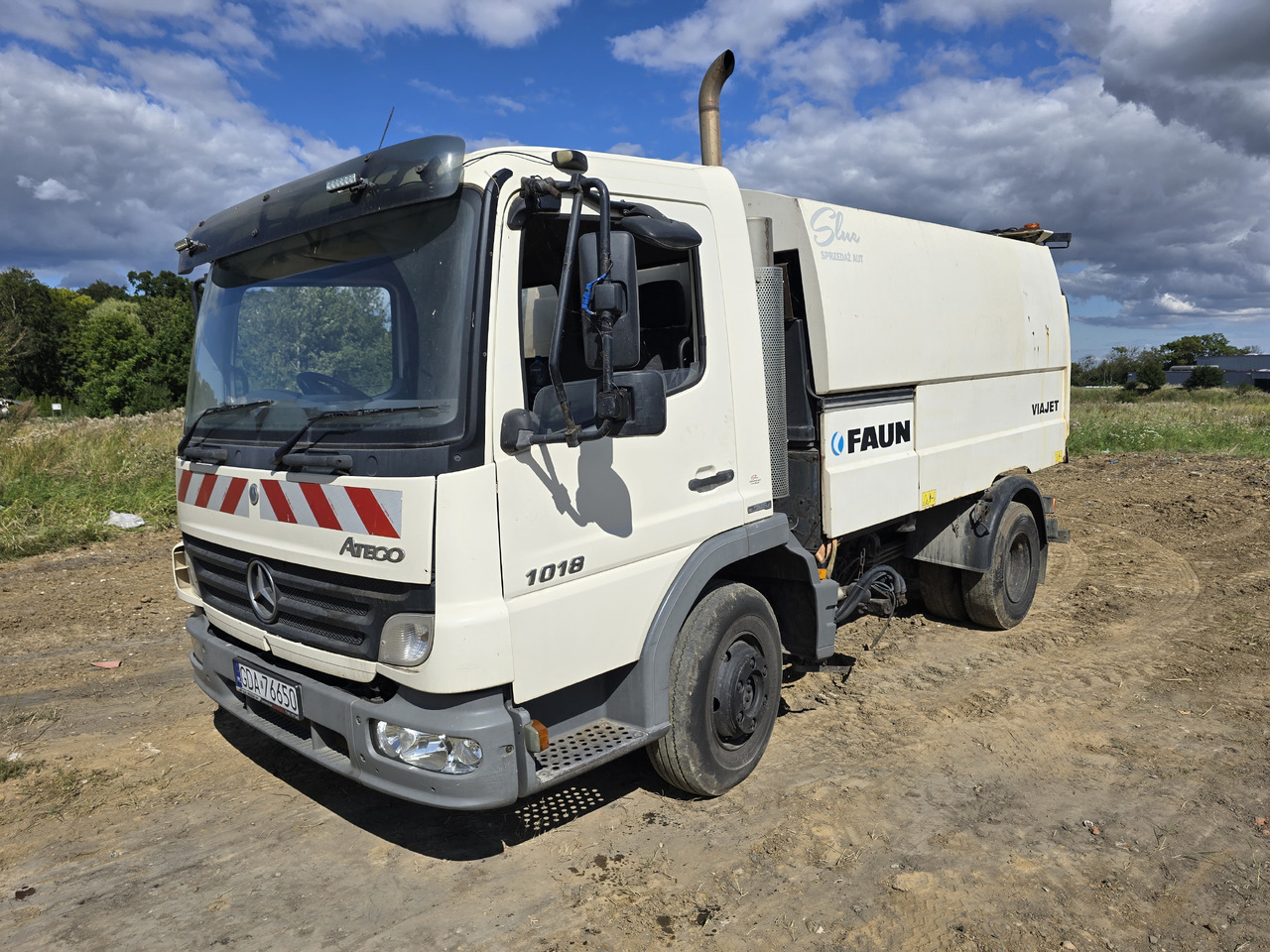 MERCEDES-BENZ Atego - 거리 청소 차량 : 사진 1 MERCEDES-BENZ Atego - 거리 청소 차량 : 사진 1