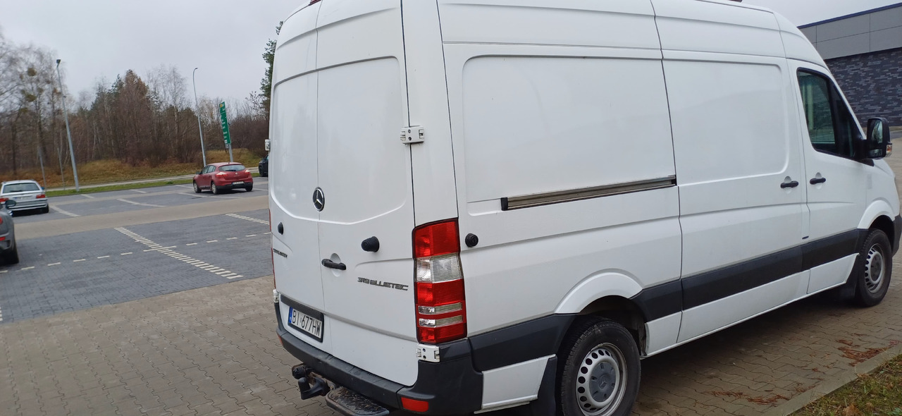 MERCEDES-BENZ Sprinter 319 BlueTec - 차량 : 사진 4 MERCEDES-BENZ Sprinter 319 BlueTec - 차량 : 사진 4